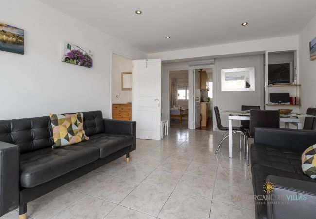 Ferienwohnung in Port de Pollença - Can Watson Gemütliches Apartment in Puerto de Pollensa, 1 Minute vom Strand entfernt Ferienwohnung in Port de Pollença - Can Watson Gemütliches Apartment in Puerto de Pollensa, 1 Minute vom Strand entfernt