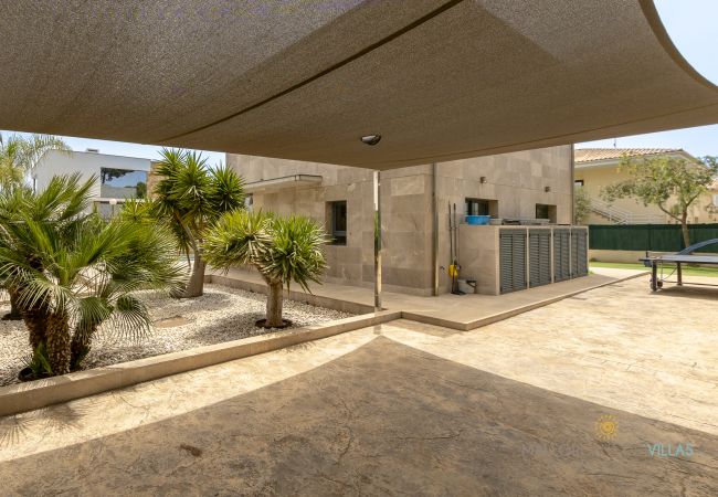 Villa in Playa de Muro - Villa Iola by Mallorca North Villas Villa in Playa de Muro - Villa Iola by Mallorca North Villas