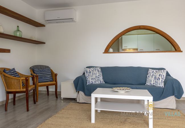 Ferienwohnung in Port de Pollença - Apartment Voramar II: Erste Linie am Pine Walk Ferienwohnung in Port de Pollença - Apartment Voramar II: Erste Linie am Pine Walk