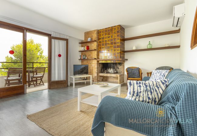Ferienwohnung in Port de Pollença - Apartment Voramar II: Erste Linie am Pine Walk Ferienwohnung in Port de Pollença - Apartment Voramar II: Erste Linie am Pine Walk