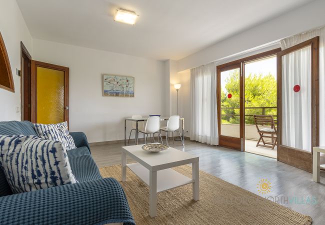Ferienwohnung in Port de Pollença - Apartment Voramar II: Erste Linie am Pine Walk Ferienwohnung in Port de Pollença - Apartment Voramar II: Erste Linie am Pine Walk