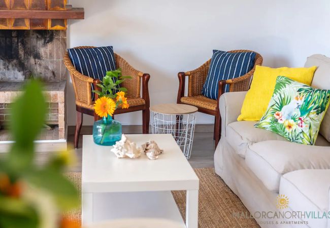 Ferienwohnung in Port de Pollença - Apartment Voramar II: Erste Linie am Pine Walk Ferienwohnung in Port de Pollença - Apartment Voramar II: Erste Linie am Pine Walk