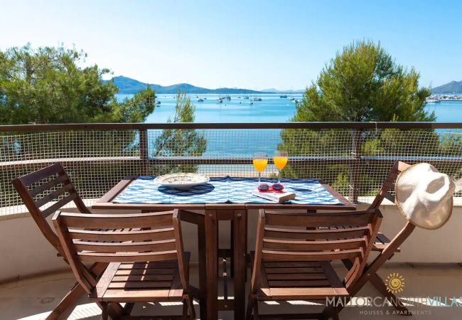 Ferienwohnung in Port de Pollença - Apartment Voramar II: Erste Linie am Pine Walk Ferienwohnung in Port de Pollença - Apartment Voramar II: Erste Linie am Pine Walk