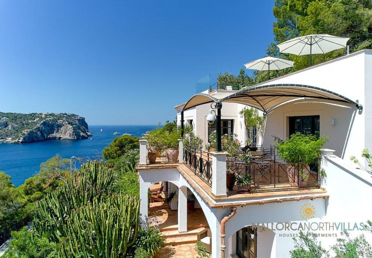 Villa in Port d' Andratx - Villa Tres Terrazas, Meer und Entspannung: Ihr Luxus-Familienrefugium am Meer Villa in Port d' Andratx - Villa Tres Terrazas, Meer und Entspannung: Ihr Luxus-Familienrefugium am Meer