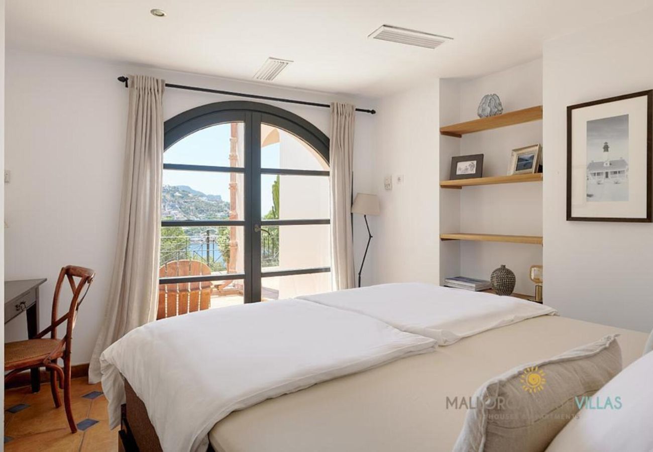 Villa in Port d' Andratx - Villa Tres Terrazas, Meer und Entspannung: Ihr Luxus-Familienrefugium am Meer Villa in Port d' Andratx - Villa Tres Terrazas, Meer und Entspannung: Ihr Luxus-Familienrefugium am Meer