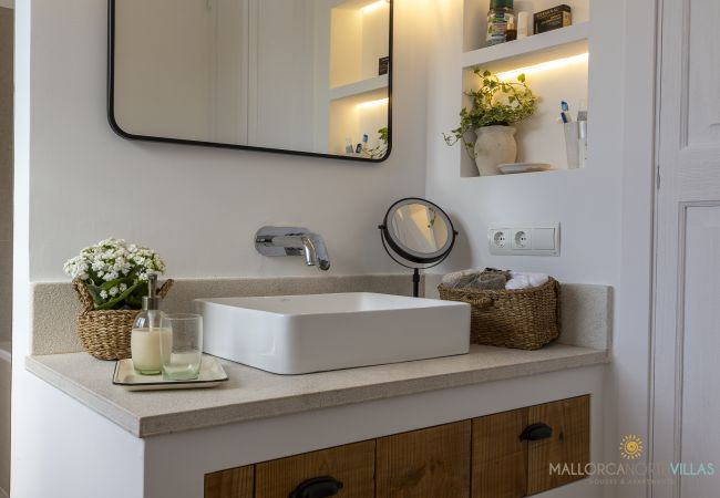 Villa in Alcudia - Villa Veles Dos by Mallorca North Villas Villa in Alcudia - Villa Veles Dos by Mallorca North Villas