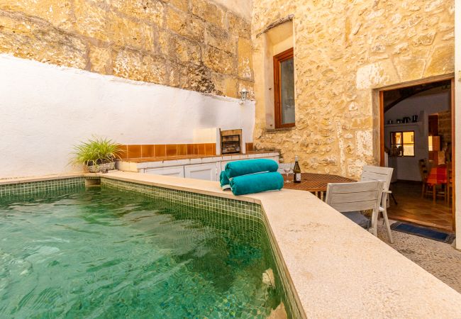 House in Pollensa - TOWNHOUSE GENERAL BOSCH Charming courtyard
