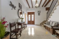 House in Pollensa - Casa Guillermo: Beautiful Townhouse in Pollensa