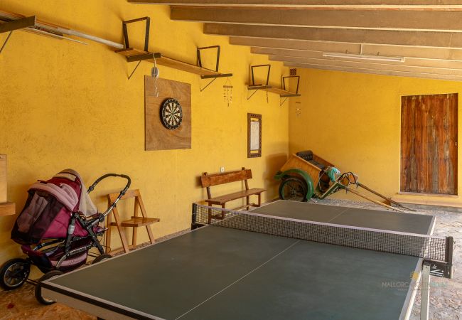 La Sort Llarga Exterior – Leisure area in Pollença Area with ping-pong table and dartboard at La Sort Llarga, Pollença