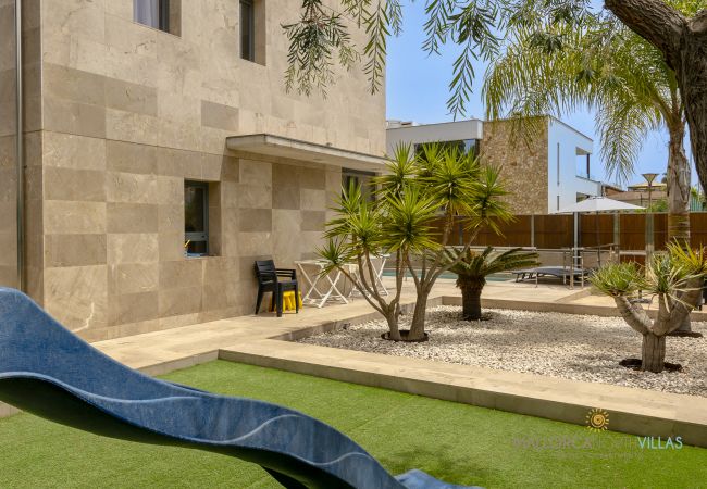 Villa in Playa de Muro - Villa Iola by Mallorca North Villas Villa in Playa de Muro - Villa Iola by Mallorca North Villas