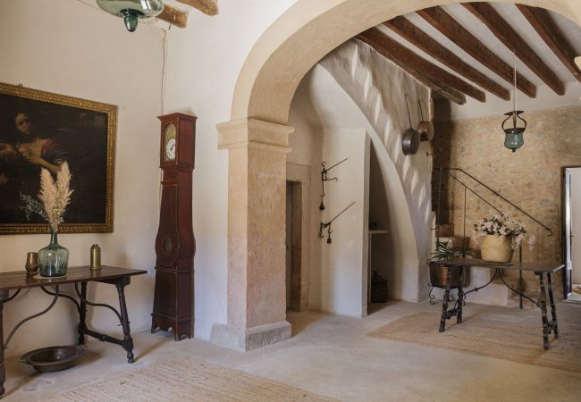 Farm stay in Inca - Finca Binissatí by Mallorca North Villas Farm stay in Inca - Finca Binissatí by Mallorca North Villas