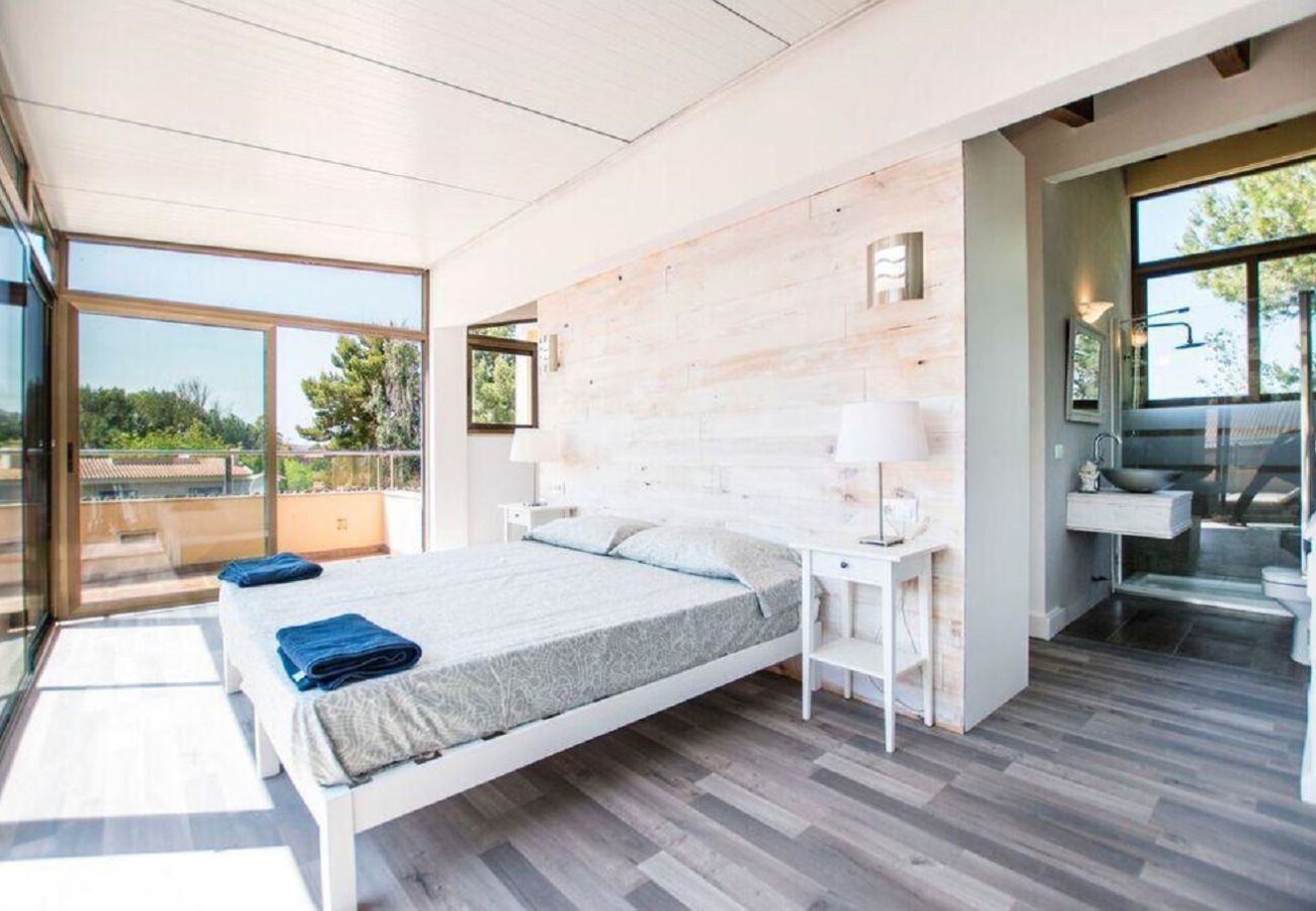 Villa à Mal Pas - Bon Aire - Villa Gabriela : Élégance et confort avec piscine privée à Cielo de Bonaire, proche des plages et de la nature Villa à Mal Pas - Bon Aire - Villa Gabriela : Élégance et confort avec piscine privée à Cielo de Bonaire, proche des plages et de la nature