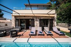 Villa à Mal Pas - Bon Aire - Villa Gabriela : Élégance et confort avec piscine privée à Cielo de Bonaire, proche des plages et de la nature